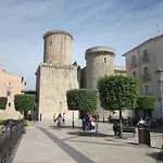 Casa Di Elide 게스트하우스 폰디
