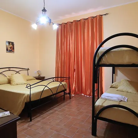 Πανσιόν Casa Di Elide *